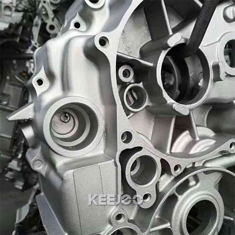 Welded Parts Catenary Shot Blasting Machine Welded Parts Catenary Shot Blasting Machine