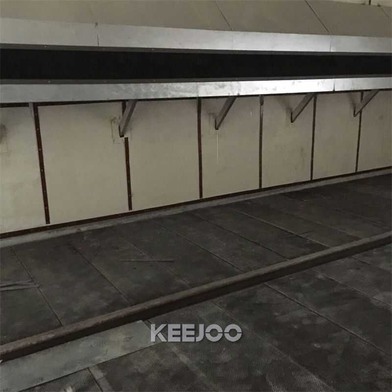 Large Storage Tanks Sand Blasting Room Large Storage Tanks Sand Blasting Room
